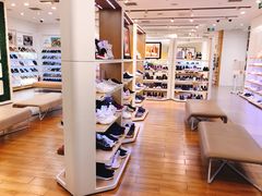 -hotwind热风(世纪东方广场店)