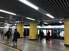 -海淀黄庄(地铁站)