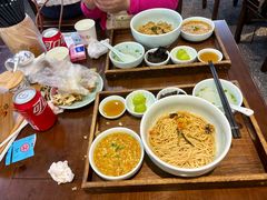 -蟹上黄·蟹黄面·江南糖水(人民广场店)