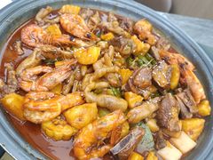 -徐记小怪兽肉蟹煲(中央大街店)