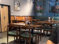 -李先生牛肉面大王(济南火车站候车室店)