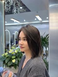 -Tloml salon