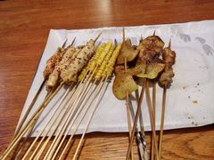 -京狮炙燥·精酿烧烤(首经贸店)