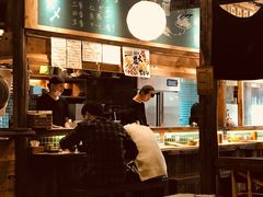 -鸟鸣门屋台料理(金帝银泰店)