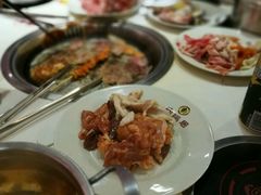 -向阳居火锅涮烤自助餐厅
