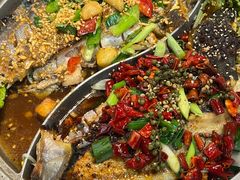 -集草轩·重庆麻辣烤鱼(西湖道店)