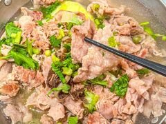 -肖四女乐山跷脚牛肉(滨江天街店)