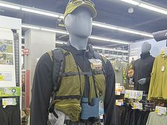 -迪卡侬(大英山店)