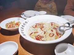 -江渔儿酸菜鱼(万科东荟城店)