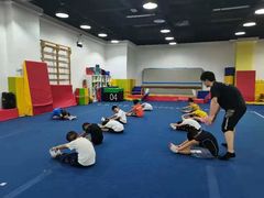 -蜩动儿童运动成长馆(恒生万鹂广场店)