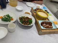 -元唐家宴•经典东北菜(梅市口路店)