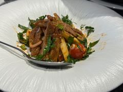 -彩云天云南餐厅