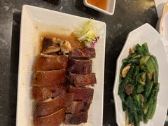 -港丽餐厅(高德置地店)