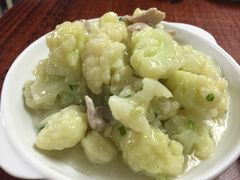 -扬州小吃(延安西路店)