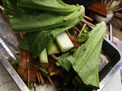 -钢管厂五区小郡肝串串香(蜀都万达店)