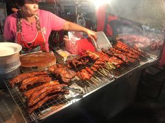 -周日夜市