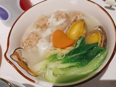 -水桶王国主题餐厅·聚会·生日派对·亲子活动·家庭套餐(亚龙湾希尔顿店)