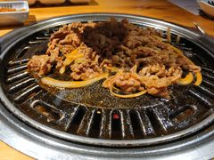 -唯成•韩国炭火烤肉 유성고기