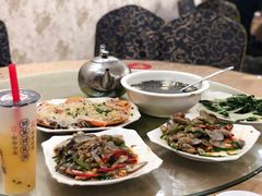 -双月饭店·20年老字号(新村店)