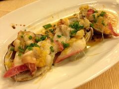 黄剁椒酱蒸北极贝-唐宫海鲜舫