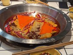 -黄潇洒老火锅(九眼桥宏济巷店)