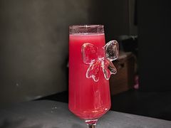 -蟹犇前•帝王蟹雪蟹(陆家嘴店)