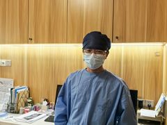 -上海仁爱医院口腔科 · 种植