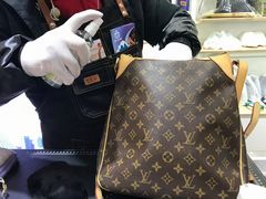 -爱革·奢品·鞋包·衣物·家居(博荟广场店)
