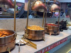 -新艺自助美食城(中山路店)