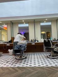 点击看大图 -理昂男士理发店 Barber shop