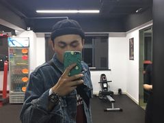 器械区-坚果健身24小时工作室(定西路店)