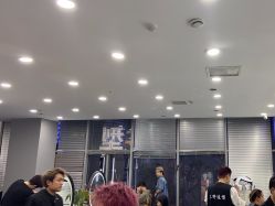 点击看大图 -藤野造型烫染·漂发