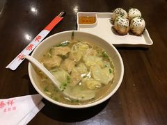 传统特色生煎-东泰祥生煎馆(陕西南路店)