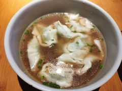 野荠菜鲜肉馄饨-南小馆(迪士尼小镇店)