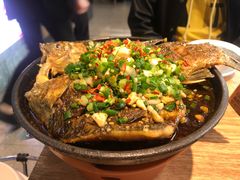 -聚鑫朋酸菜肥肠(文艺路口店)