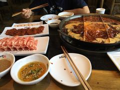 -纸盐河码头火锅(十八梯店)