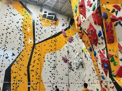 -问山MountQuest攀岩馆