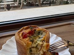 -VERIE BAKEHOUSE