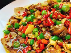 -有红鸡毛店·川菜(建设路店)