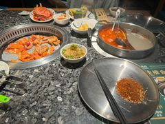 -阪尚皇·原切牛排·烤肉火锅自助(北京路店)