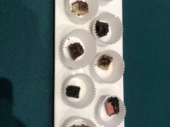 -VENCHI 闻绮(北京国贸商城店)