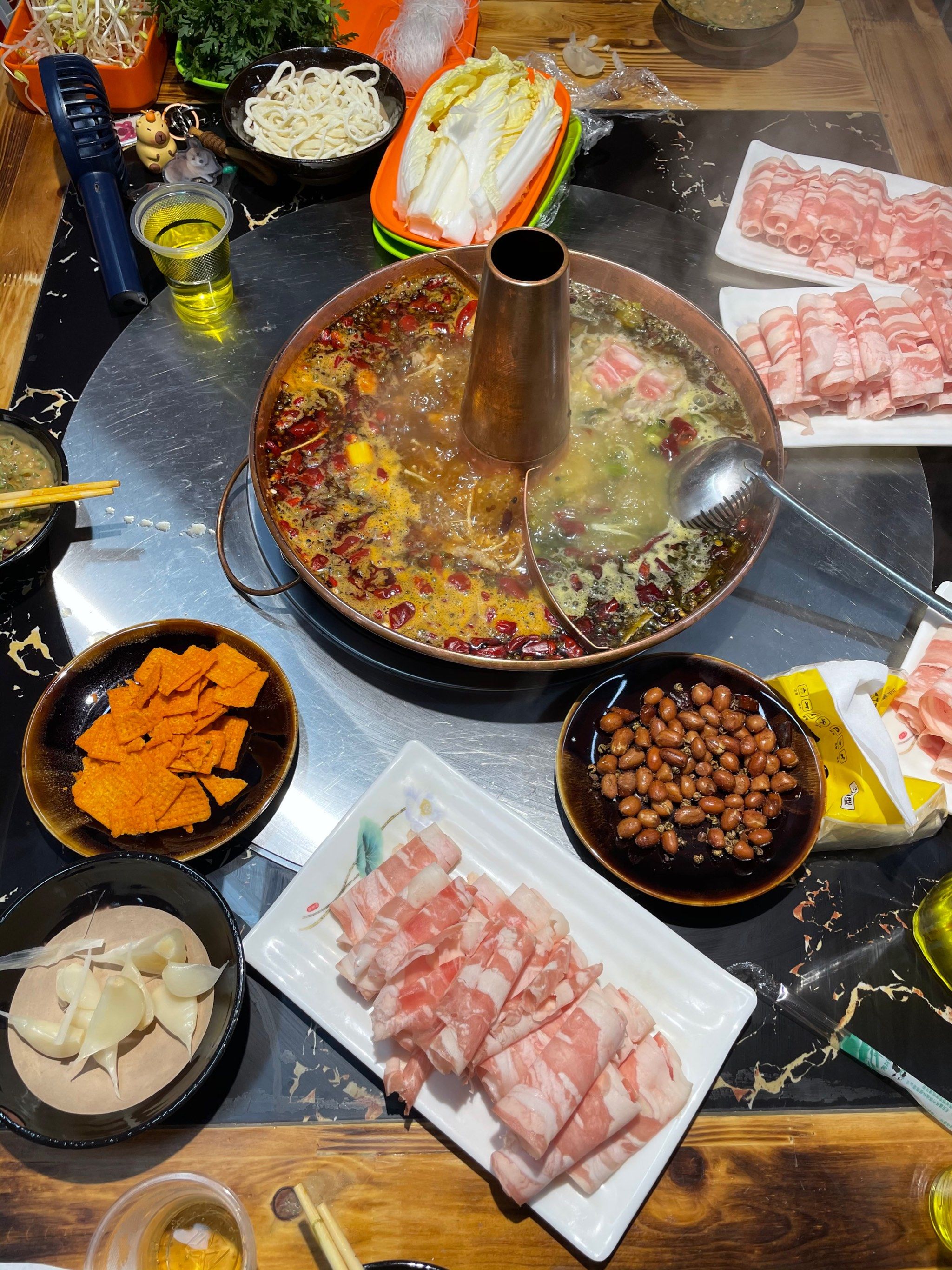 八宝酸菜铜锅涮肉