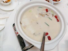 -鱼痴渔醉·食鲜集(青山江滩店)