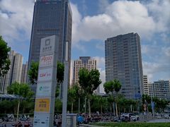 -东方体育中心(地铁站)