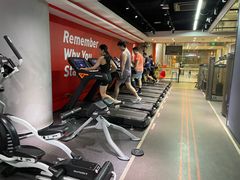 -乐刻运动健身精品馆(览秀城店)