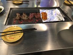 -马路牙子烧烤音乐酒馆(望京店)