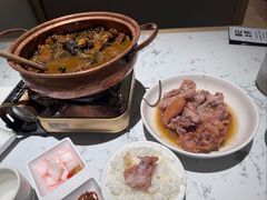 -关东小磨东北菜(漕河泾印象城店)