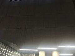 -虹桥艺术中心