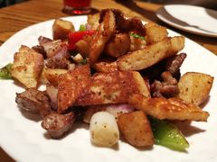 烤肉炒馕-阿里家Miss Ali·烤肉酒馆by MIG