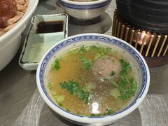 -潮界(LU·ONE凯德晶萃广场店)